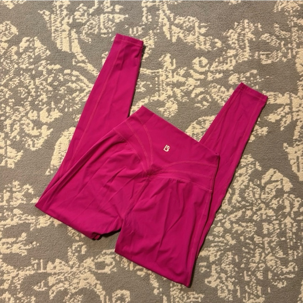BuffBunny Fuchsia Active Leggings